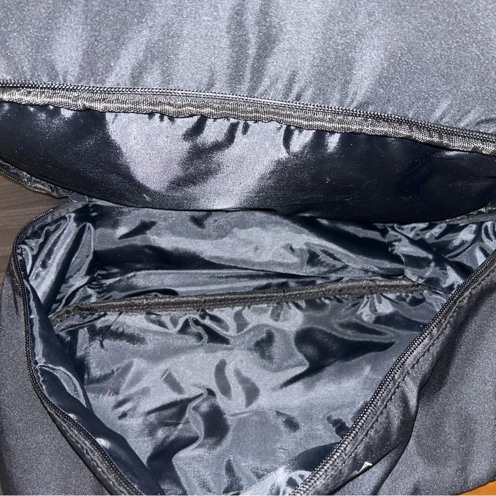 Beyond Yoga Convertible Gym Bag Backpack‎